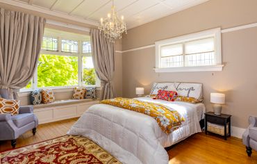 Whispering Sands Room
